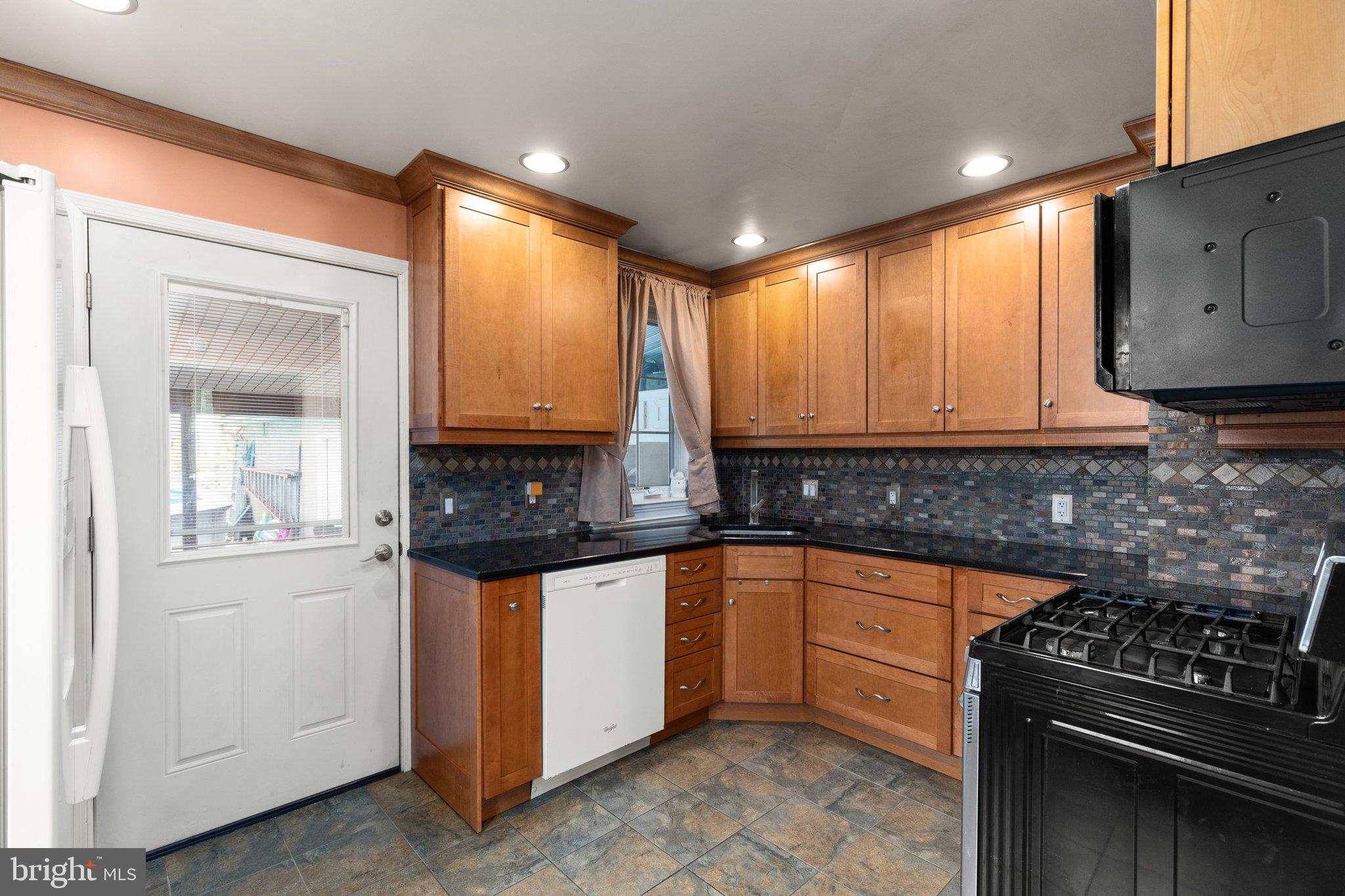 WILLOW SPRING PARK - Residential