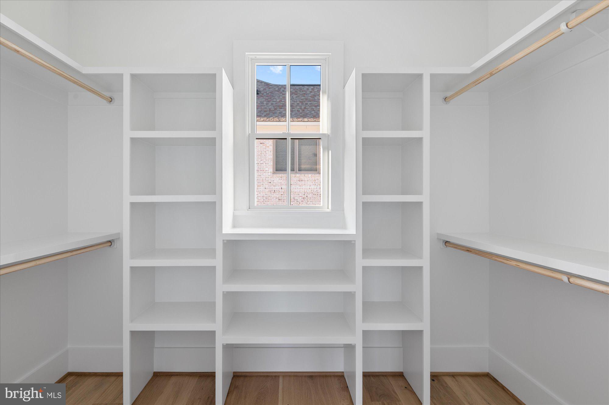 CHESTERBROOK - Residential