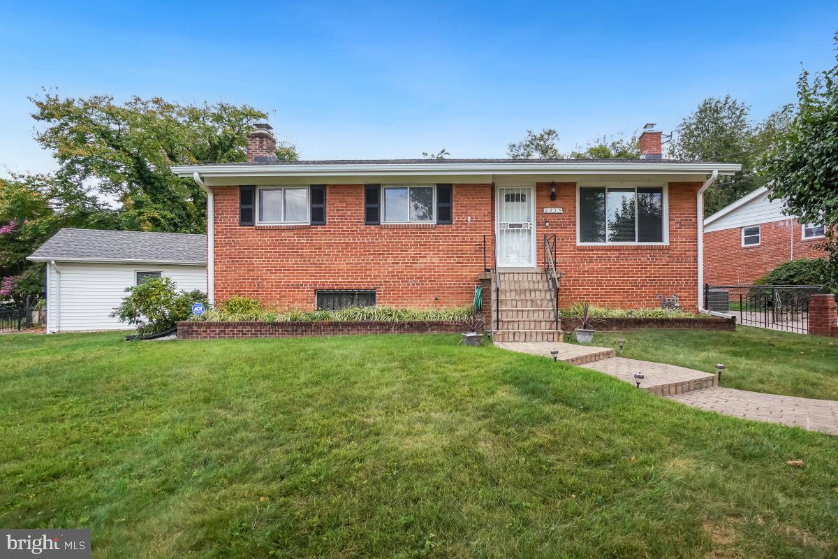 WHEATON OUT RES. (2) - Residential Lease