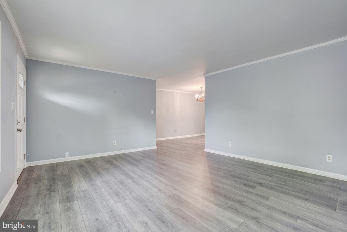 WHEATON OUT RES. (2) - Residential Lease