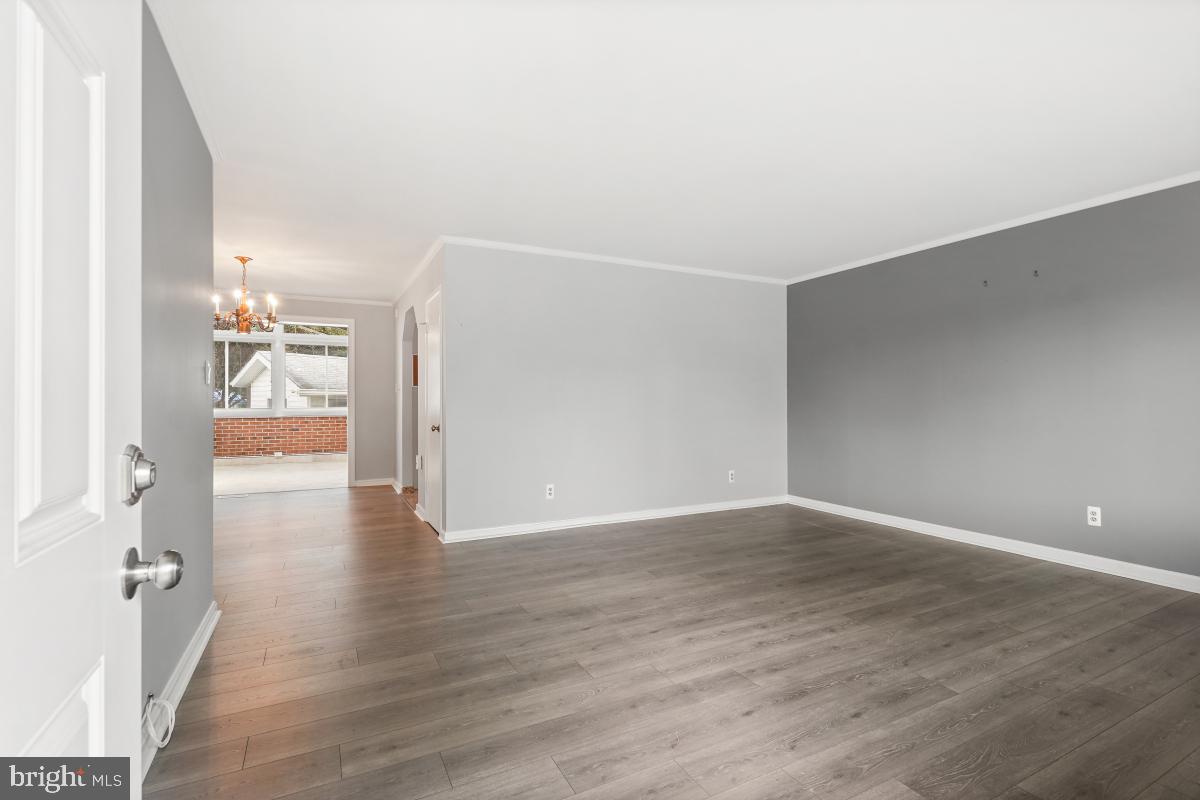 WHEATON OUT RES. (2) - Residential Lease