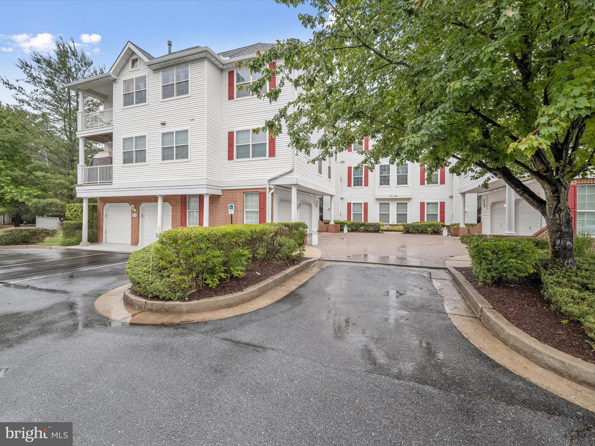 31 HAWK RISE LANE 102