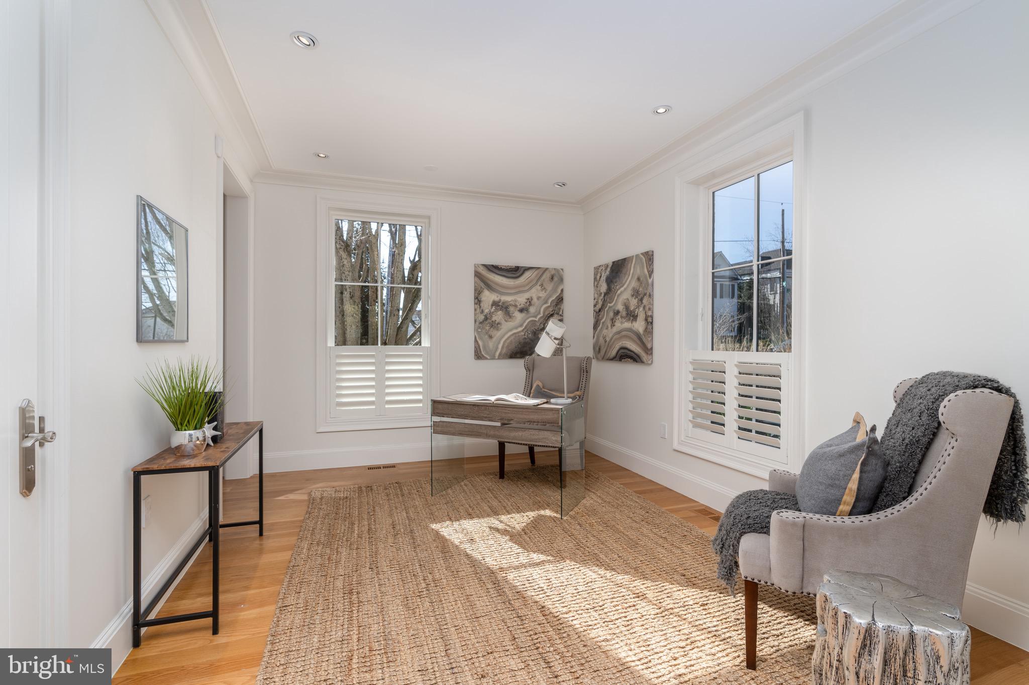 BERKLEY - Residential