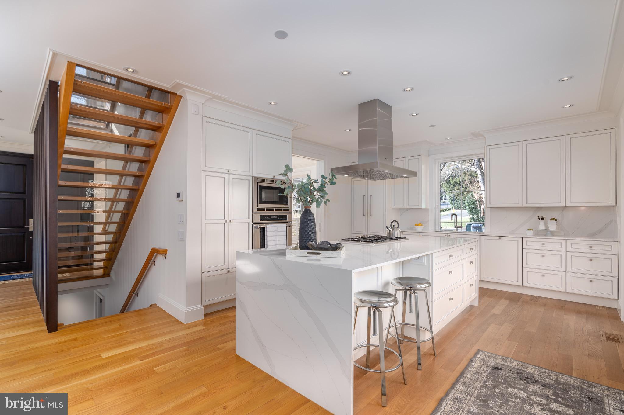 BERKLEY - Residential