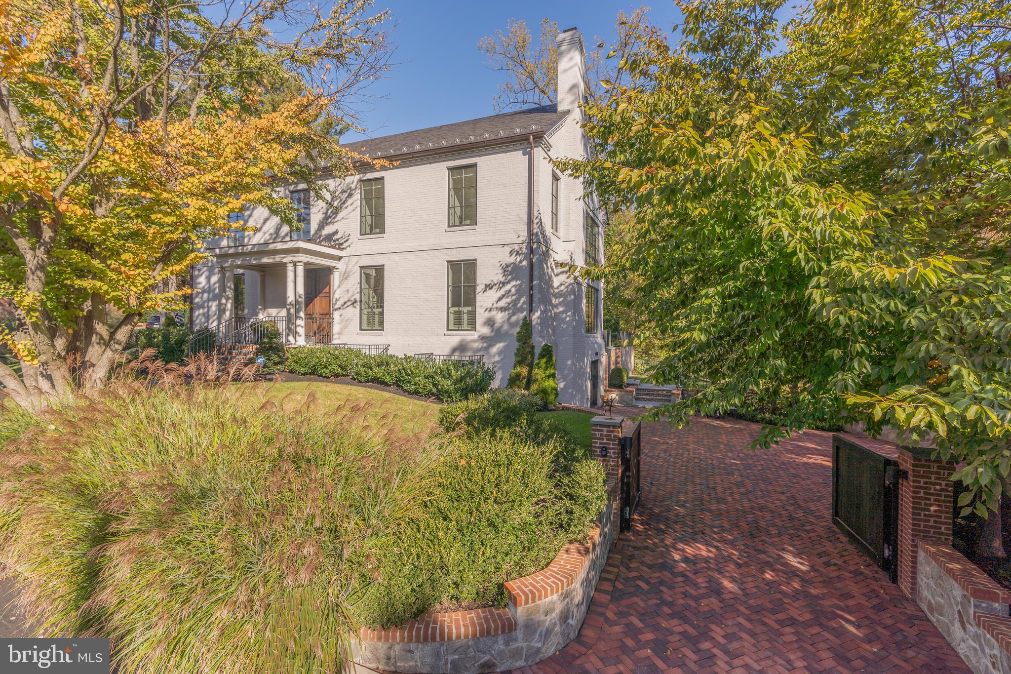 BERKLEY - Residential