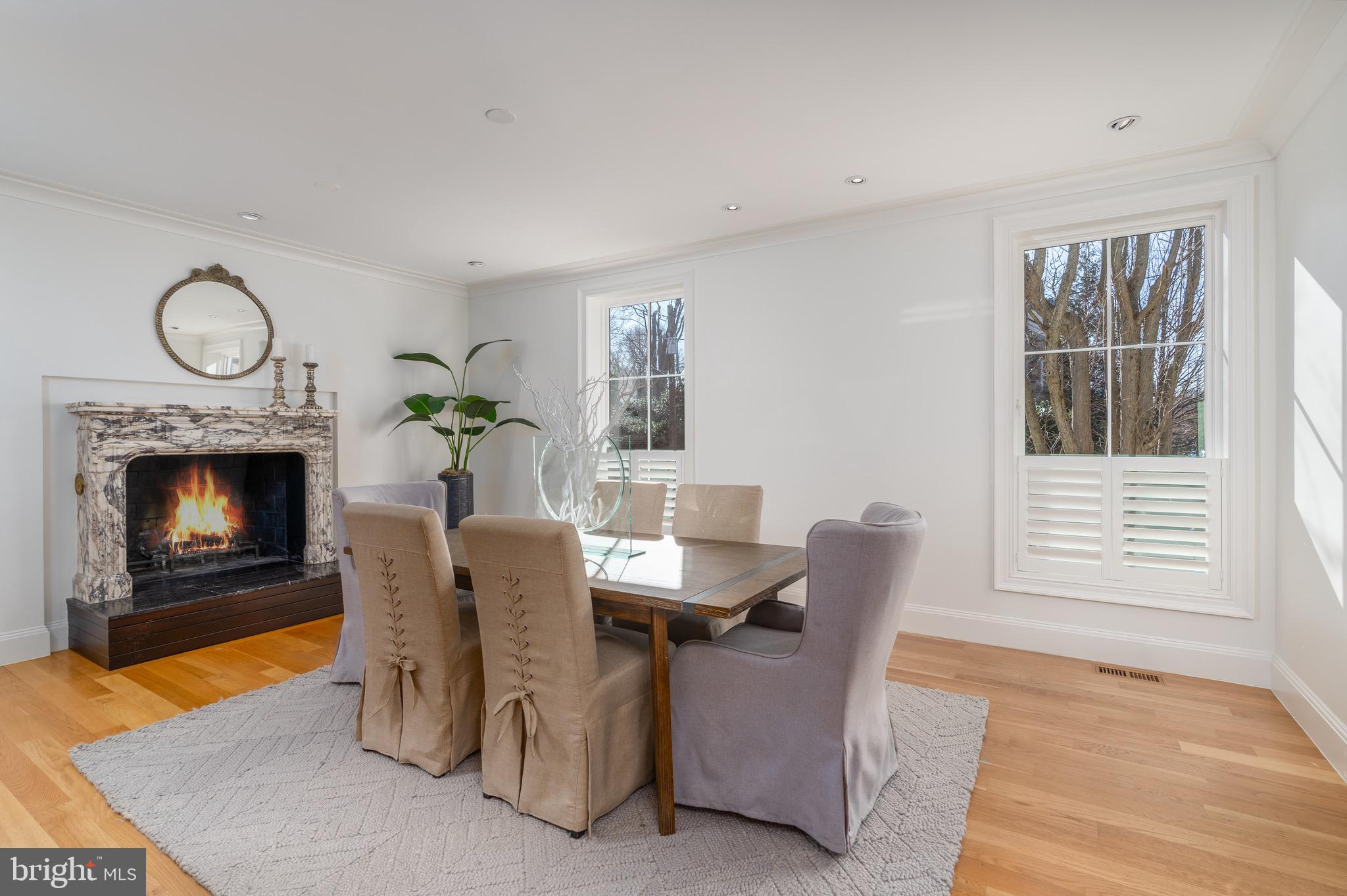 BERKLEY - Residential