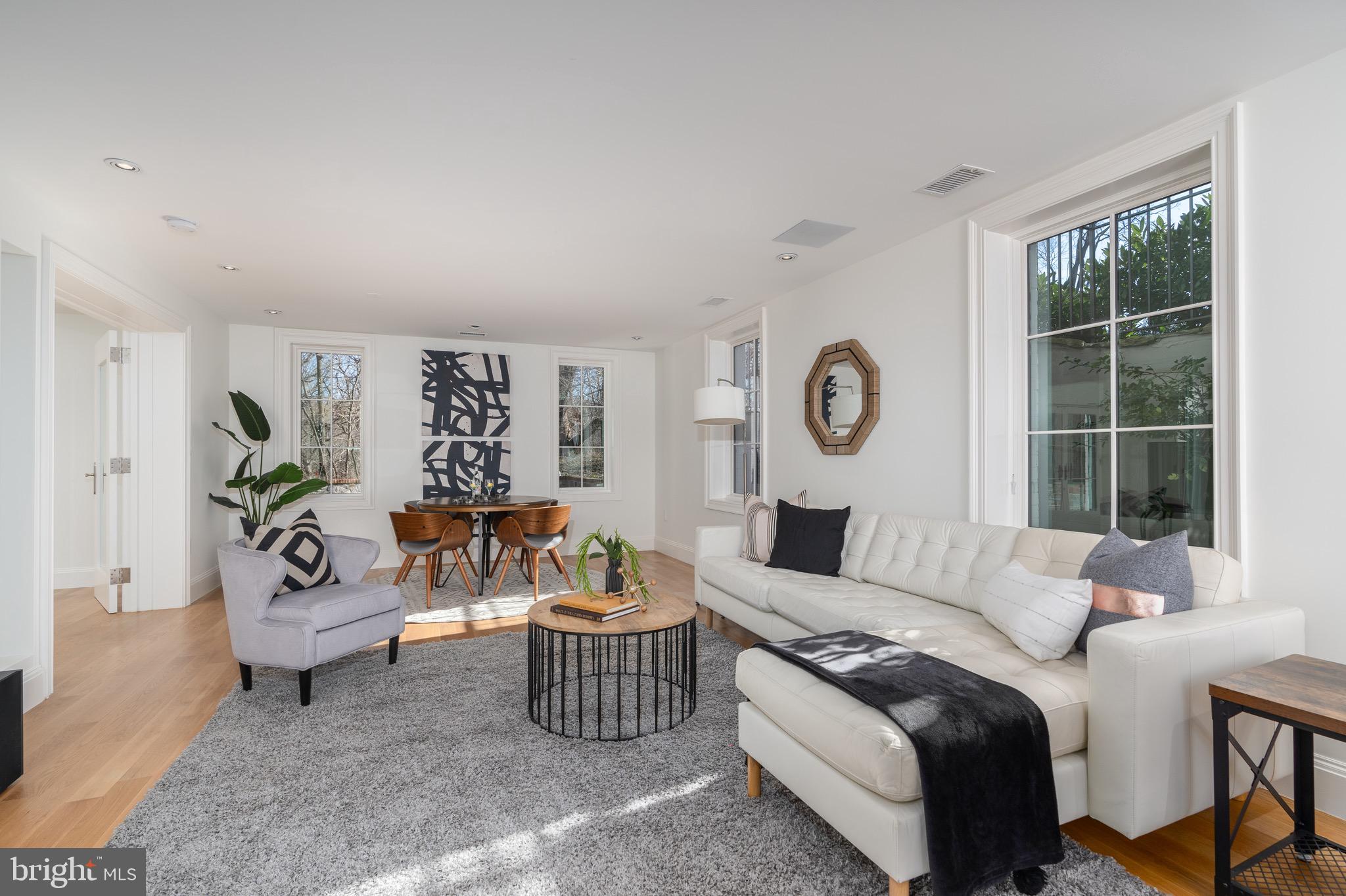 BERKLEY - Residential