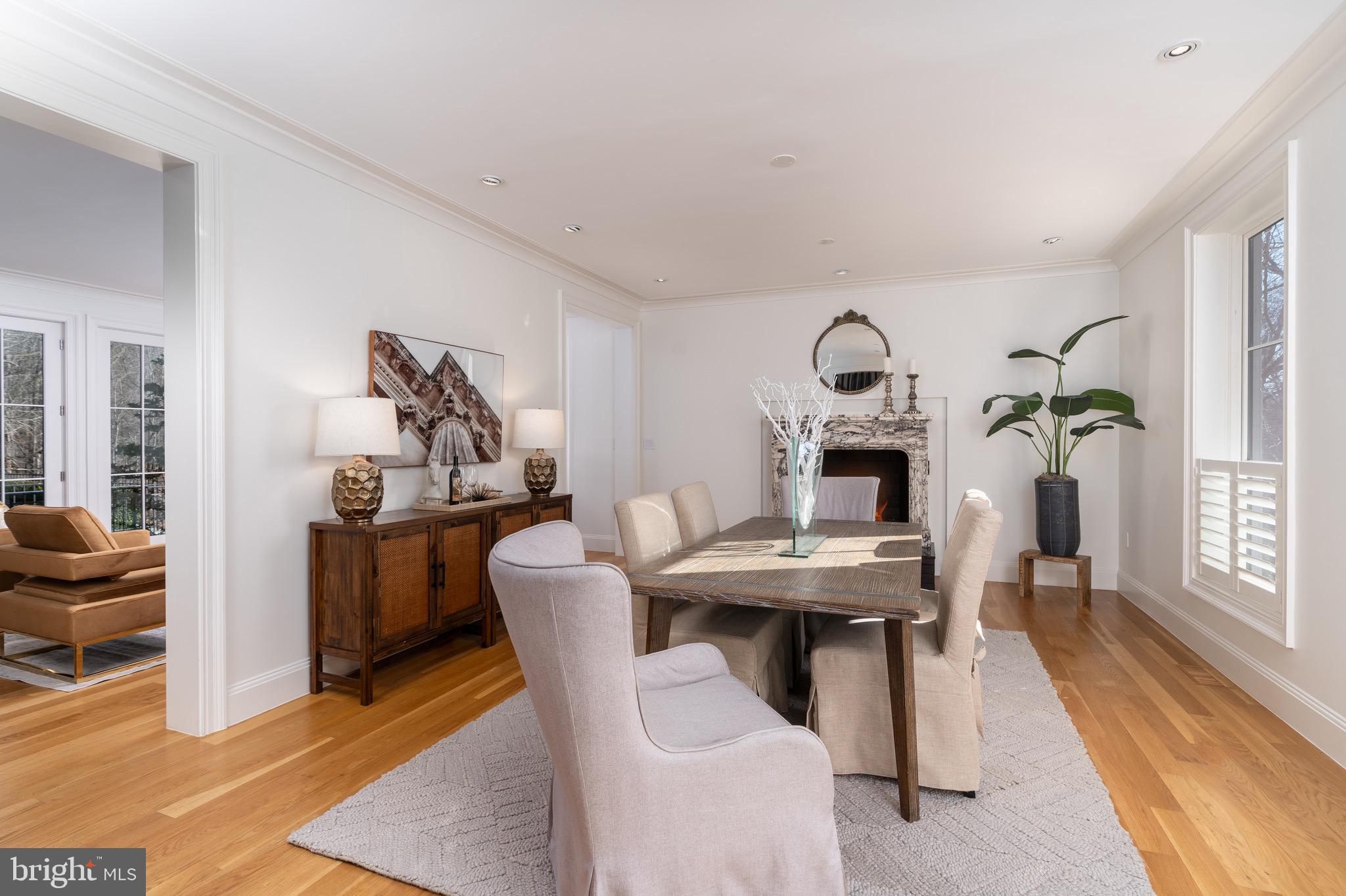 BERKLEY - Residential