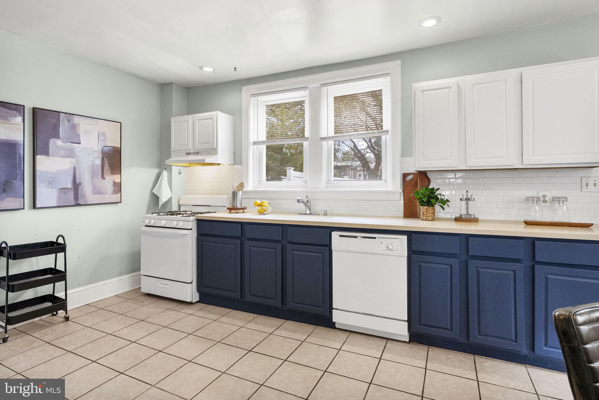 GERMANTOWN - Residential