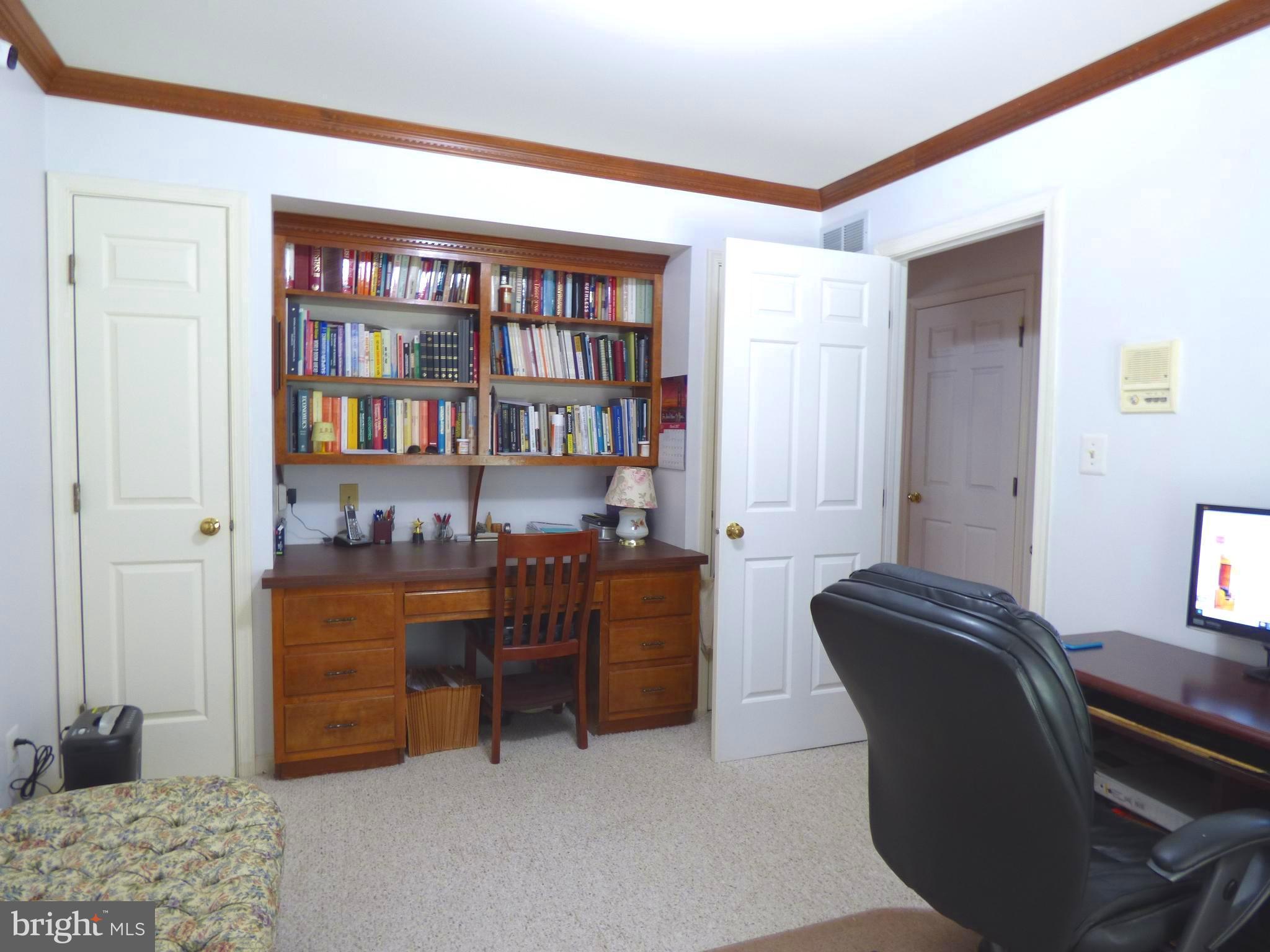 FROSTY MEADOWS - Residential