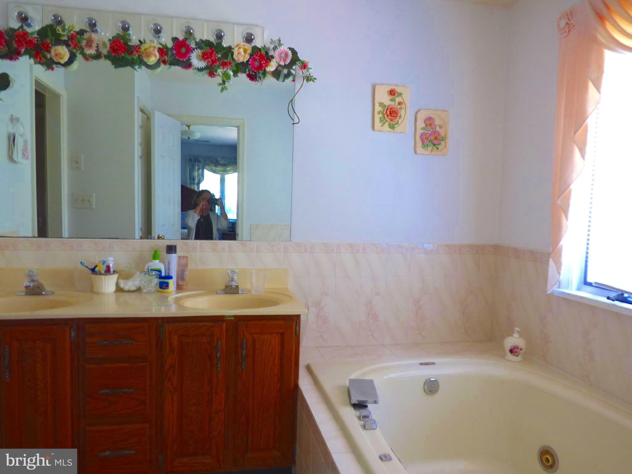 FROSTY MEADOWS - Residential