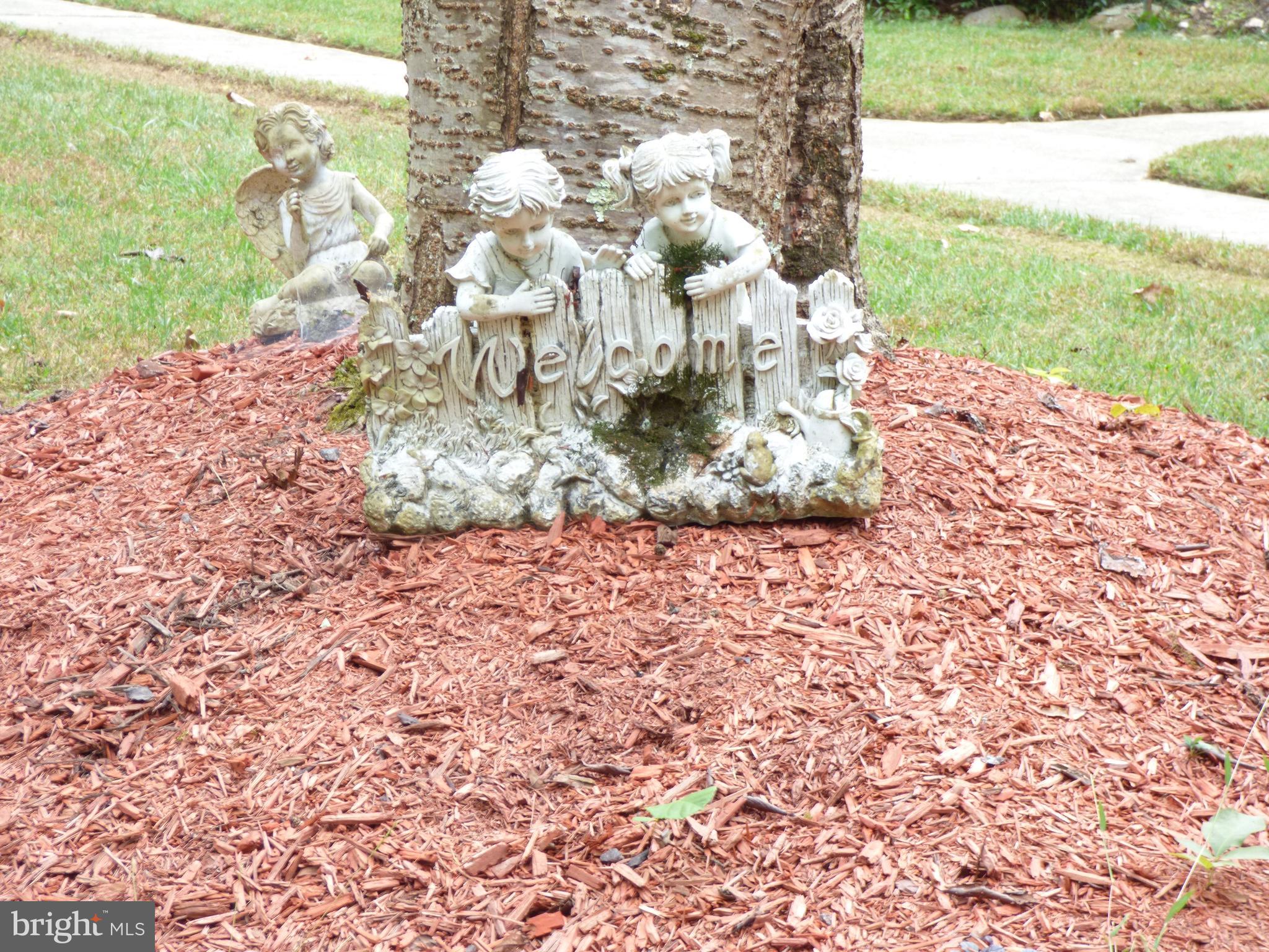 FROSTY MEADOWS - Residential