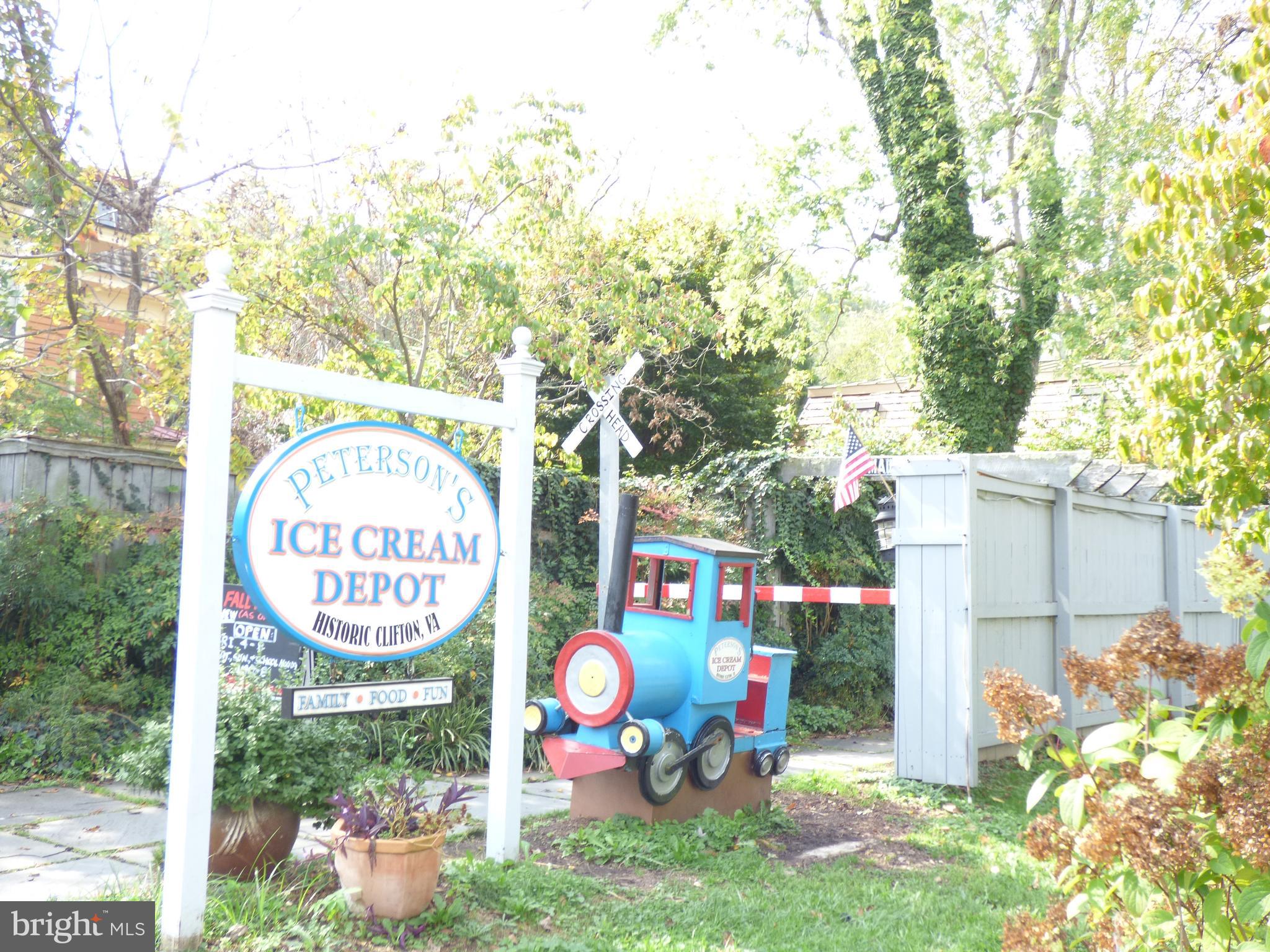 FROSTY MEADOWS - Residential