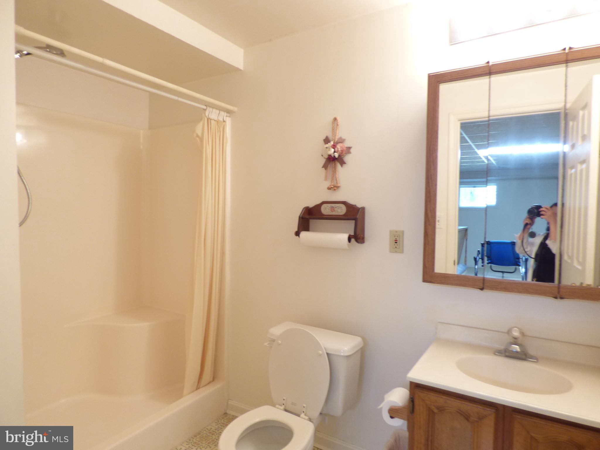 FROSTY MEADOWS - Residential