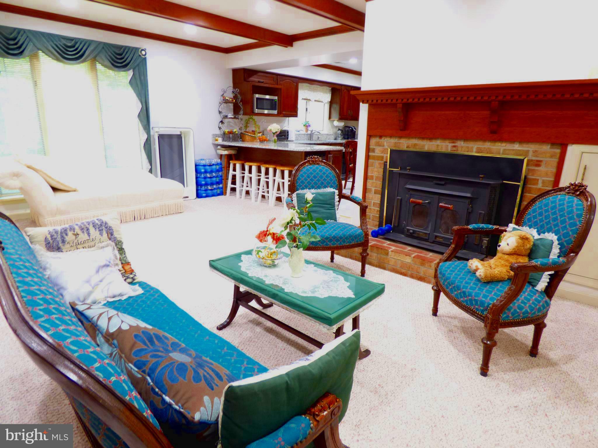 FROSTY MEADOWS - Residential