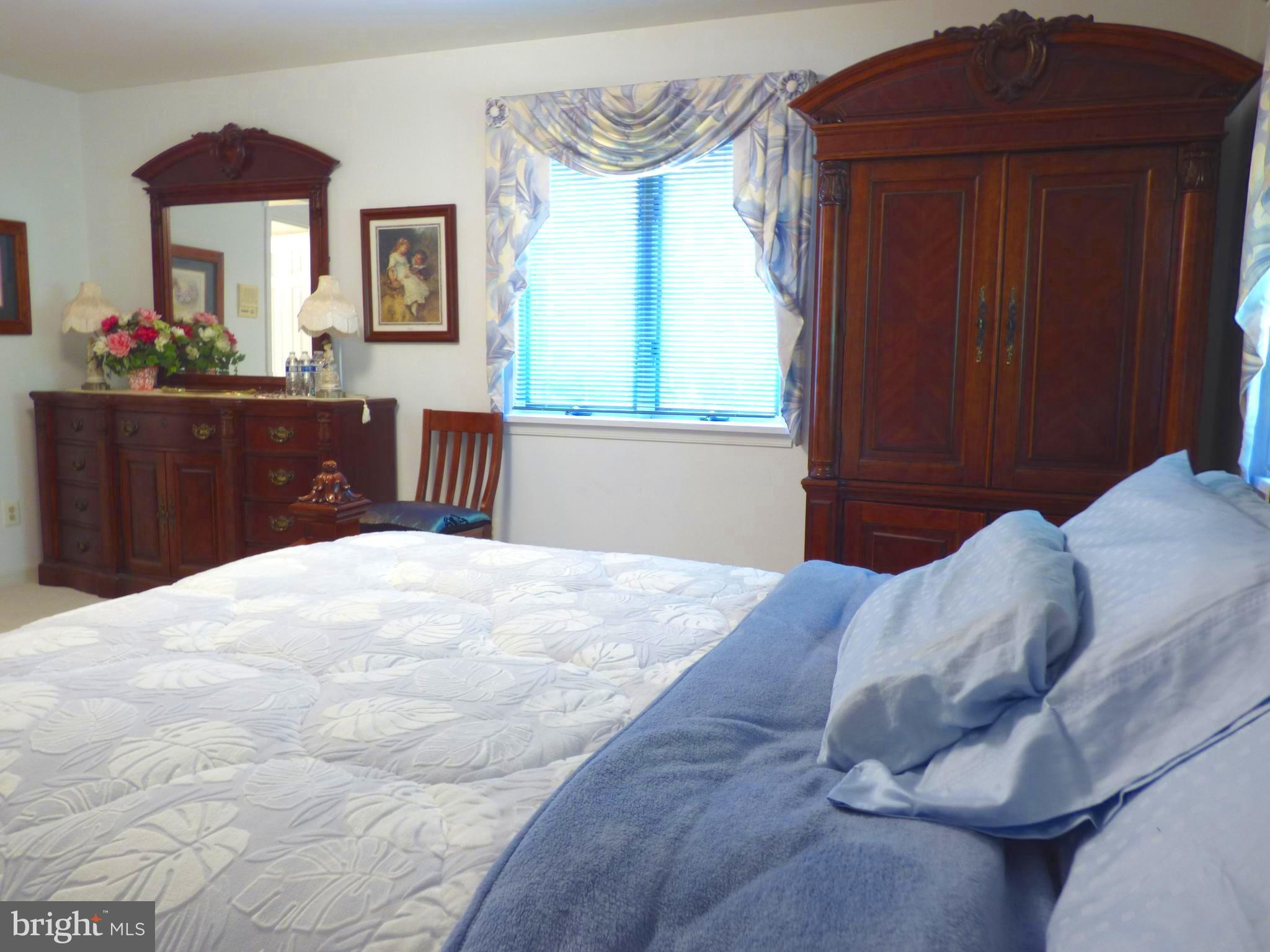 FROSTY MEADOWS - Residential