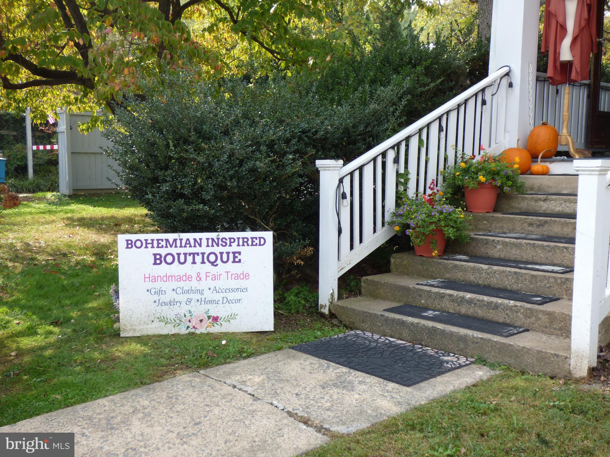 FROSTY MEADOWS - Residential