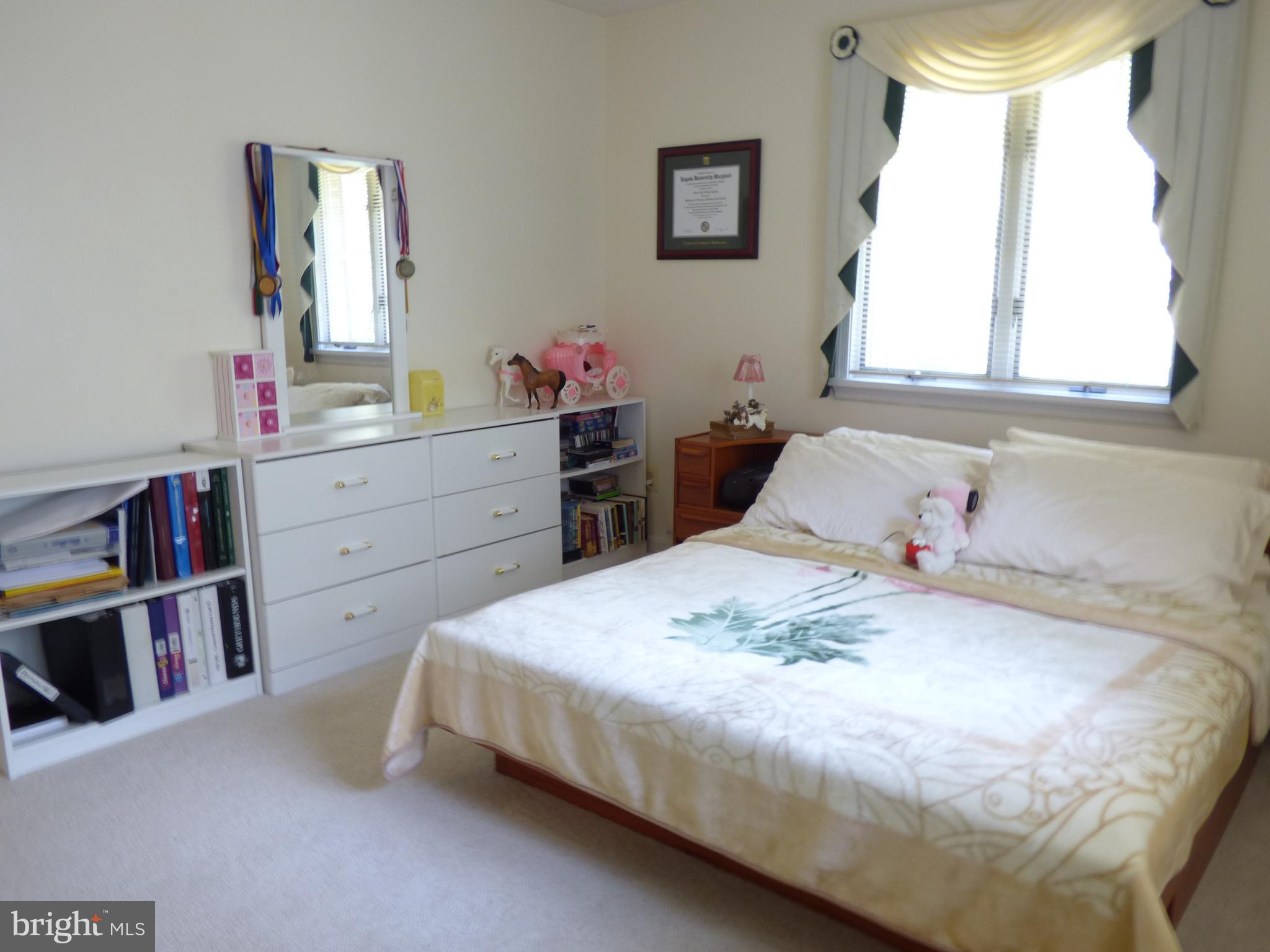 FROSTY MEADOWS - Residential