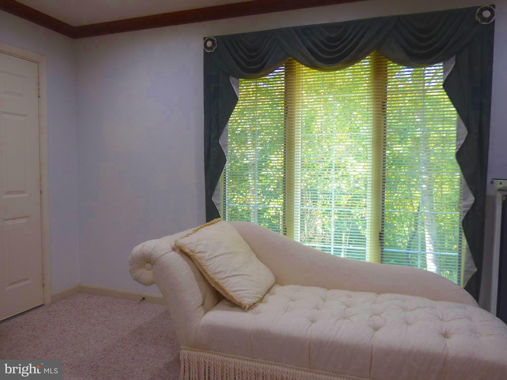 FROSTY MEADOWS - Residential