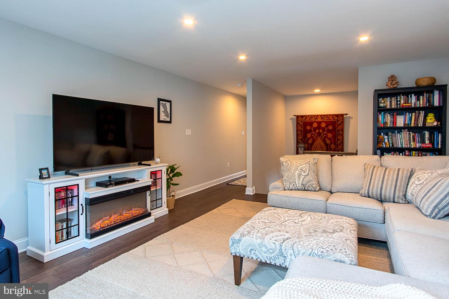 VILLAGE AT CANTERBURY - Residential