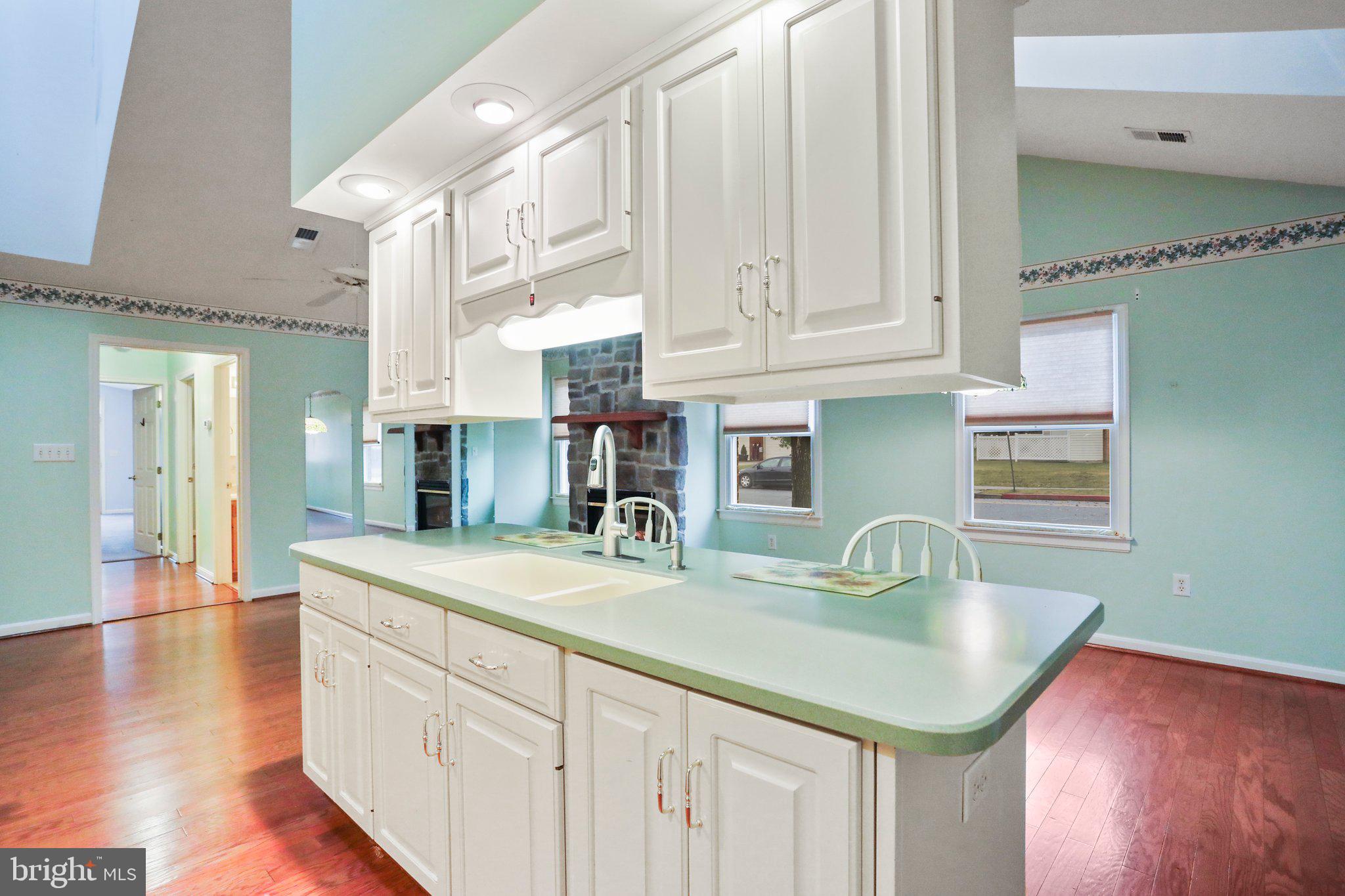 ENGLEBROOK PARK - Residential