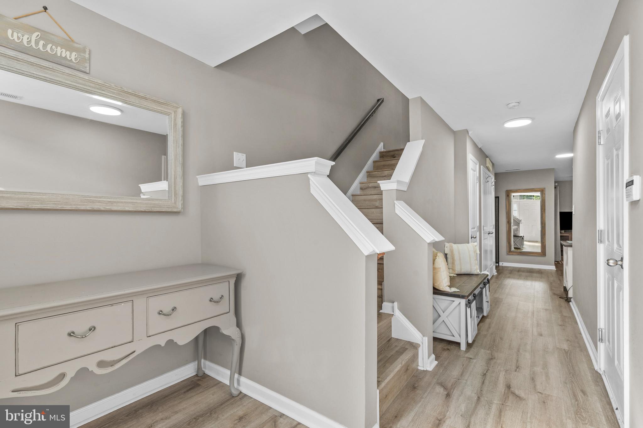 425 DOGWOOD DRIVE