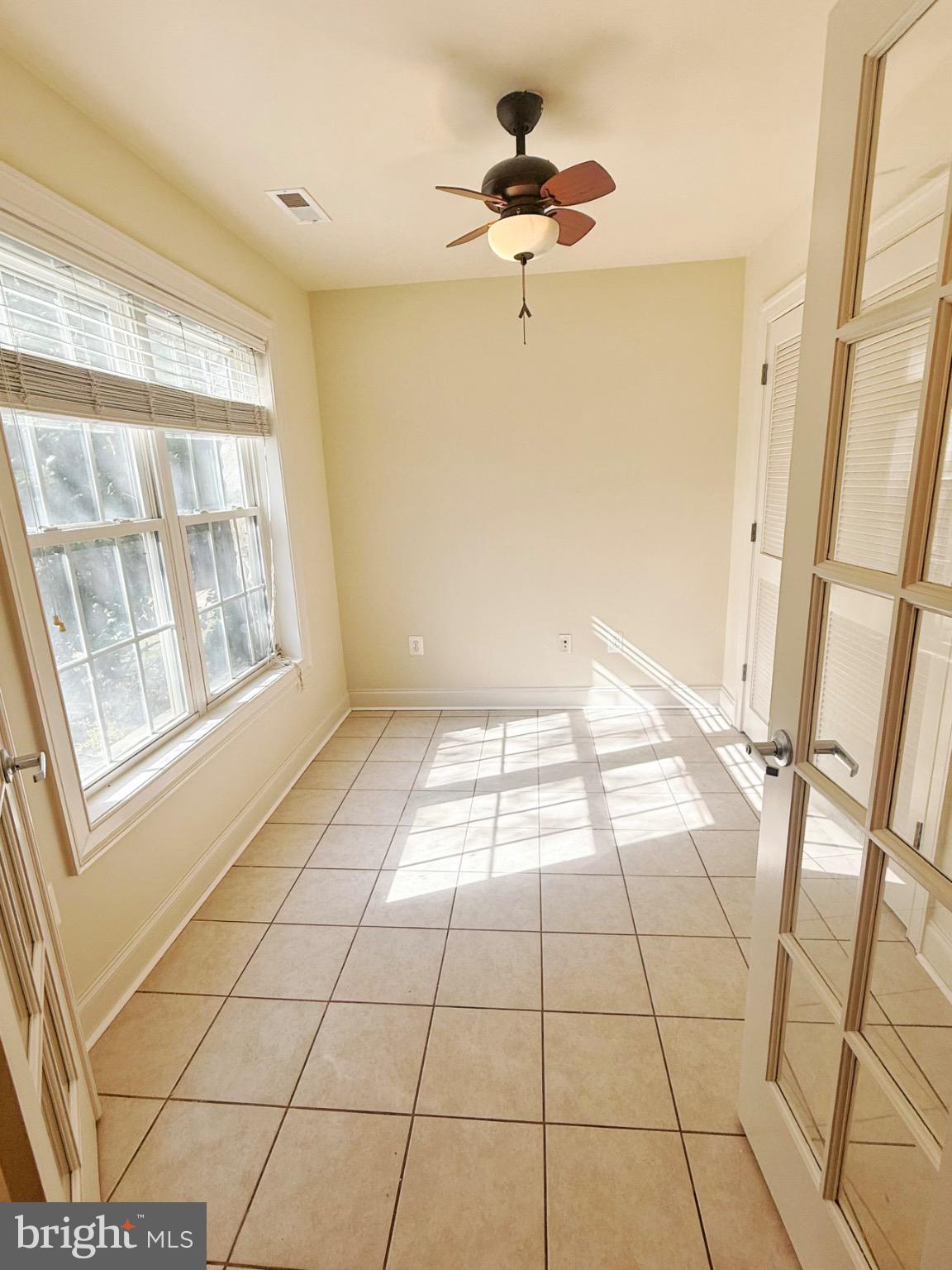 HIDDEN CREEK - Residential Lease