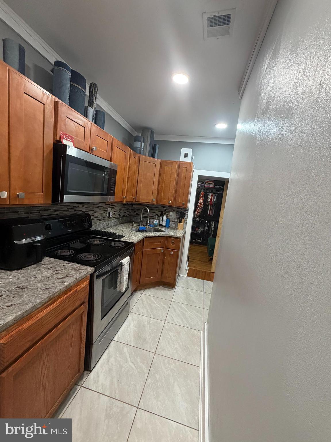 WEST PHILADELPHIA - Residential