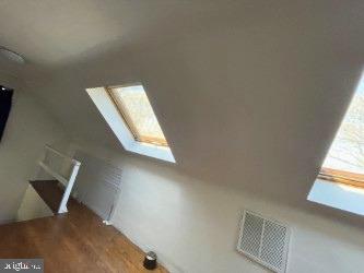 UNIVERSITY PARK - Residential