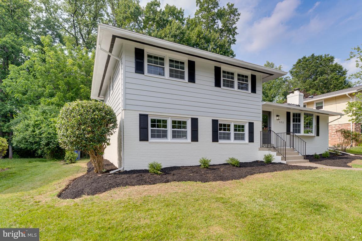 6411 EARLHAM DRIVE