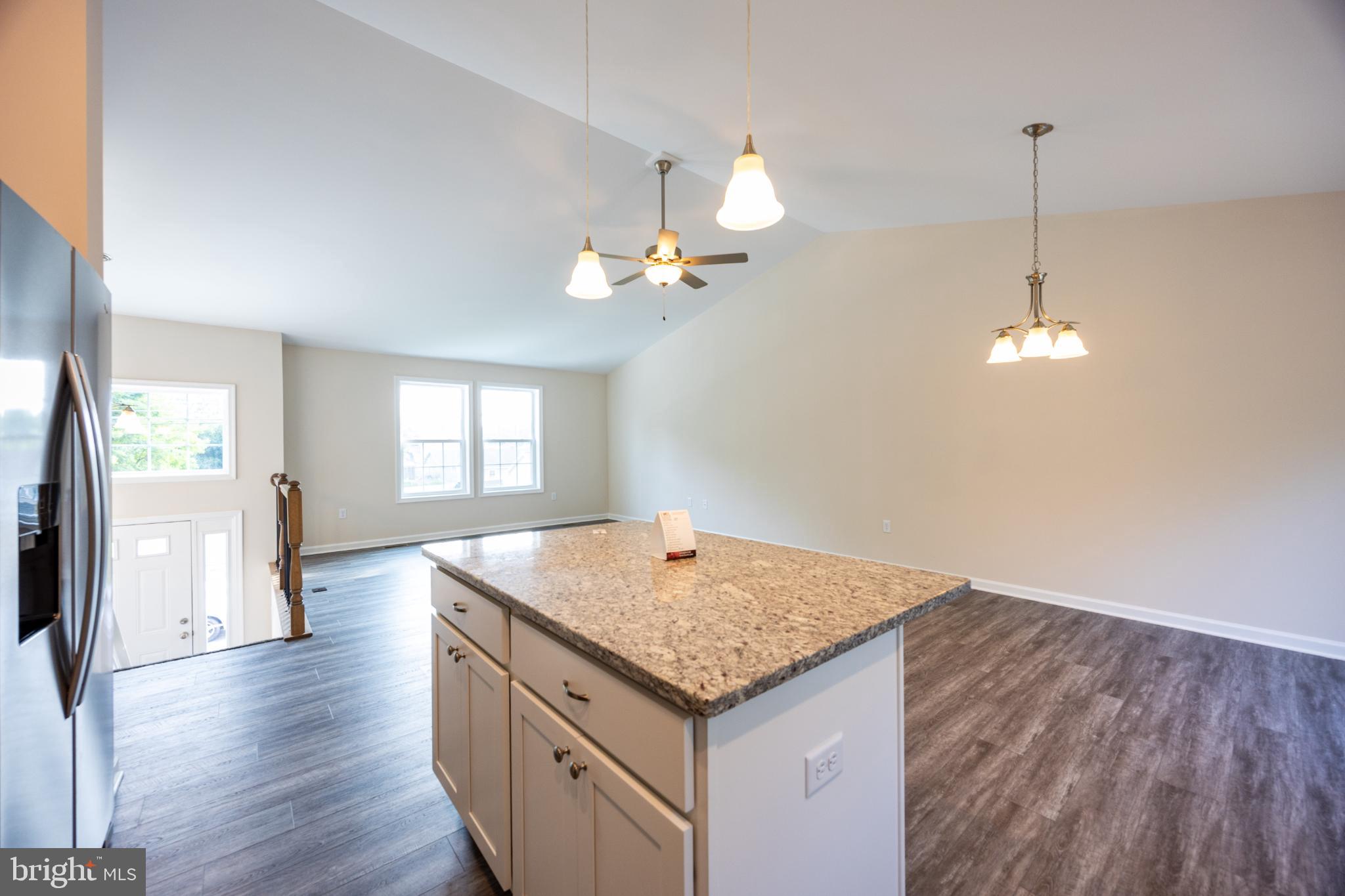 PRENTISS POINT - Residential