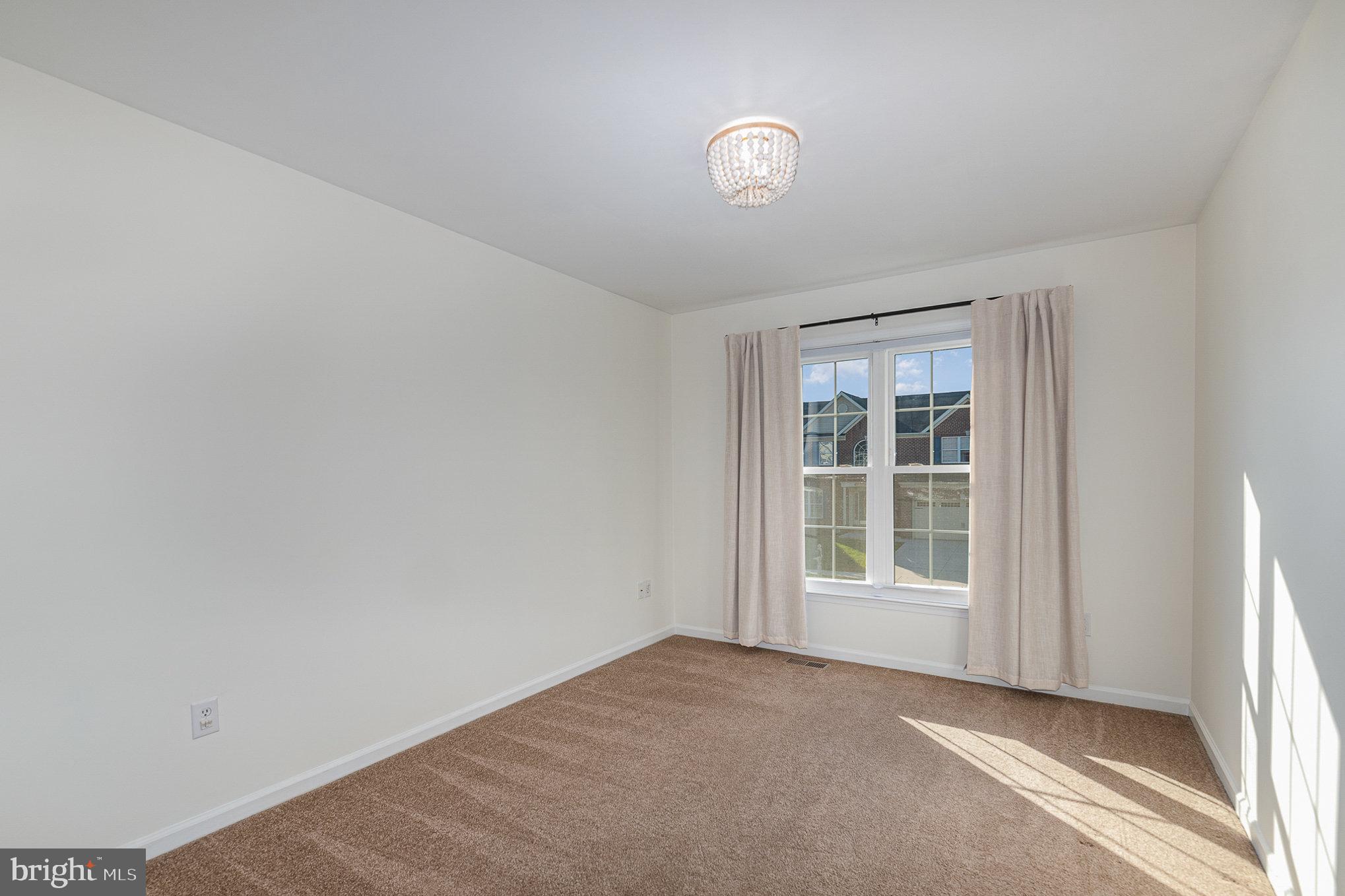 HICKORY OVERLOOK - Residential