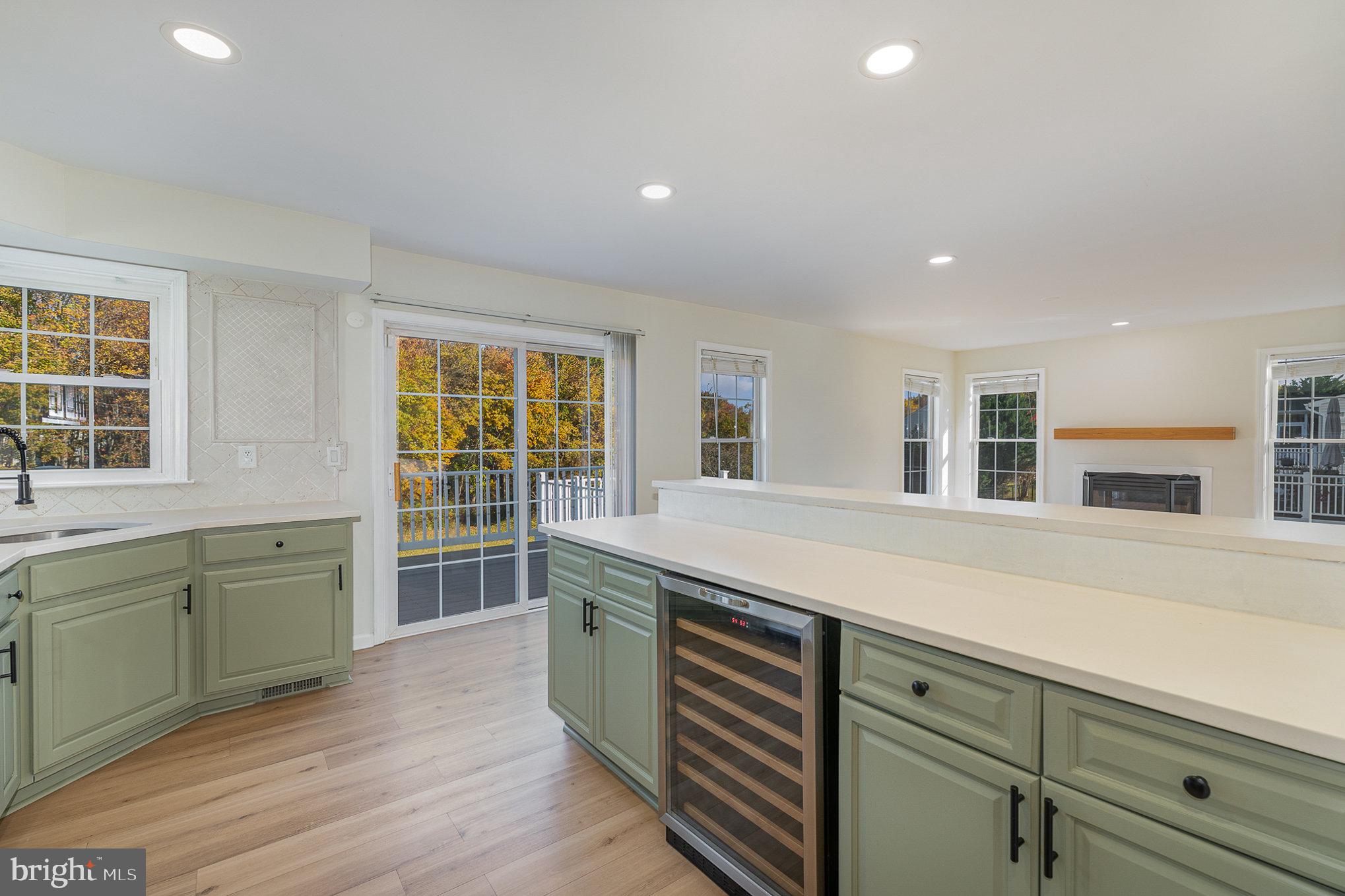 HICKORY OVERLOOK - Residential