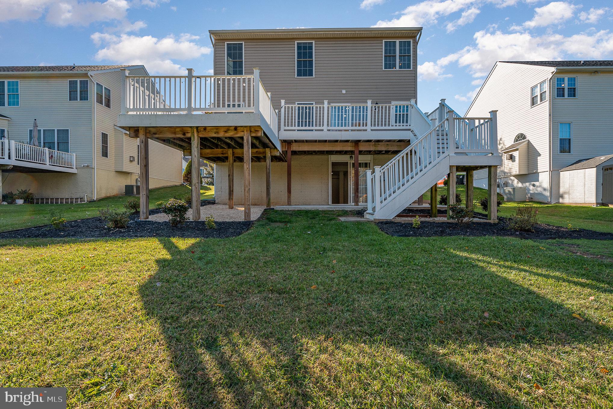 HICKORY OVERLOOK - Residential