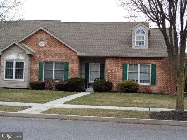 WALNUT COURT - Residential