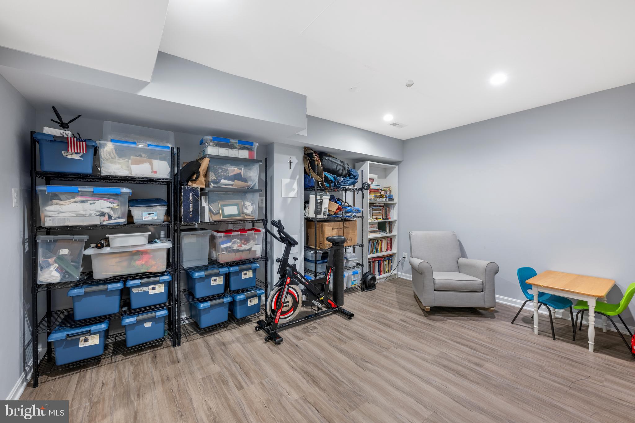 REFLECTION LAKE - Residential Lease