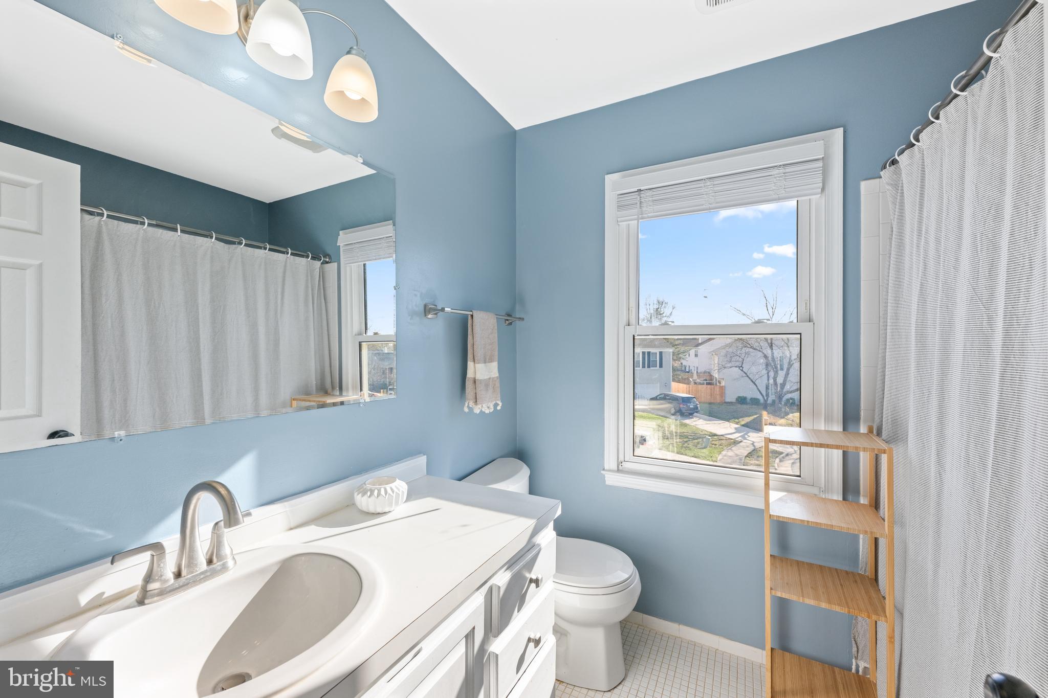 REFLECTION LAKE - Residential Lease