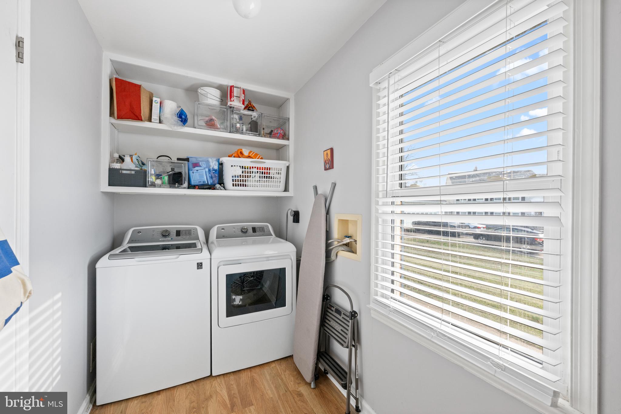 REFLECTION LAKE - Residential Lease