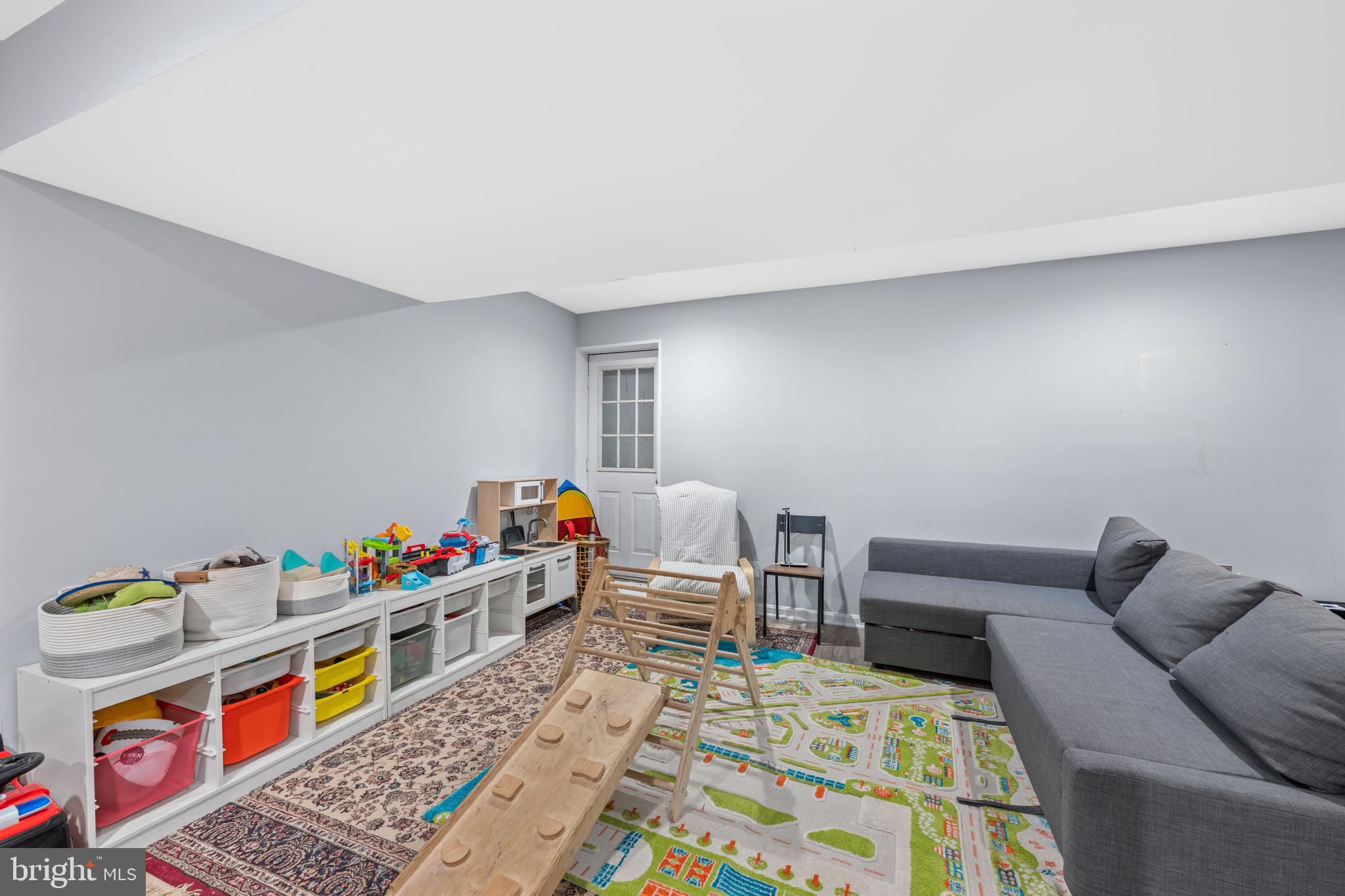 REFLECTION LAKE - Residential Lease