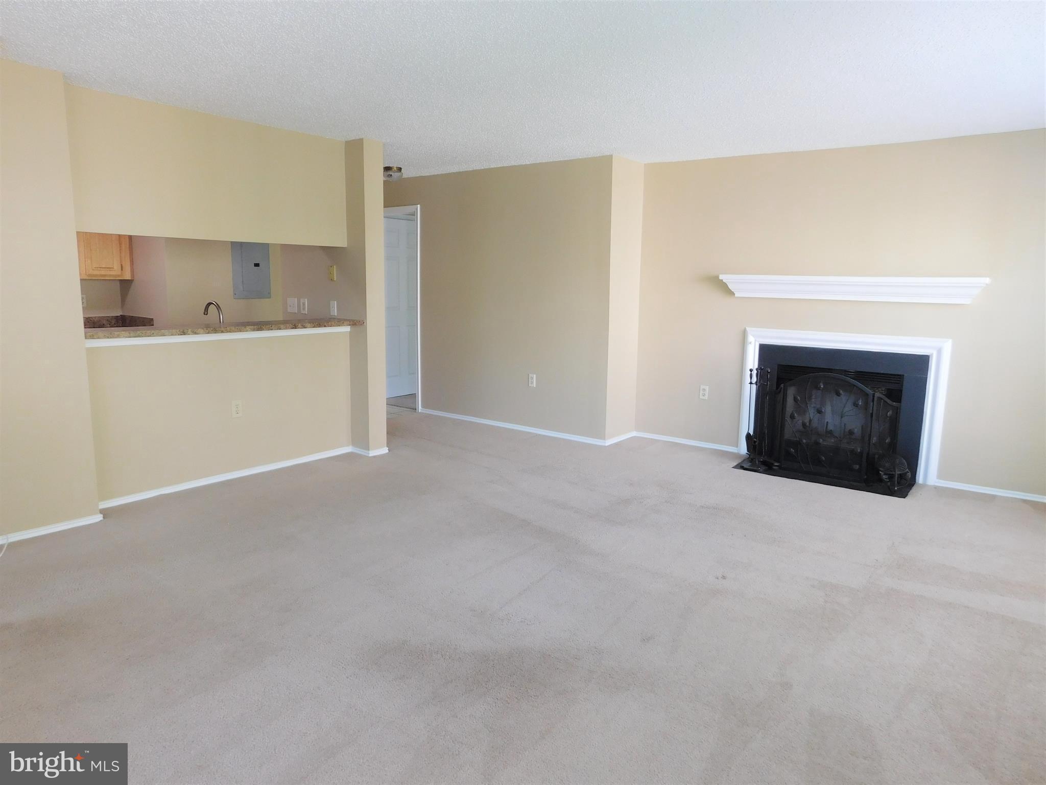 WESTMAREN - Residential Lease