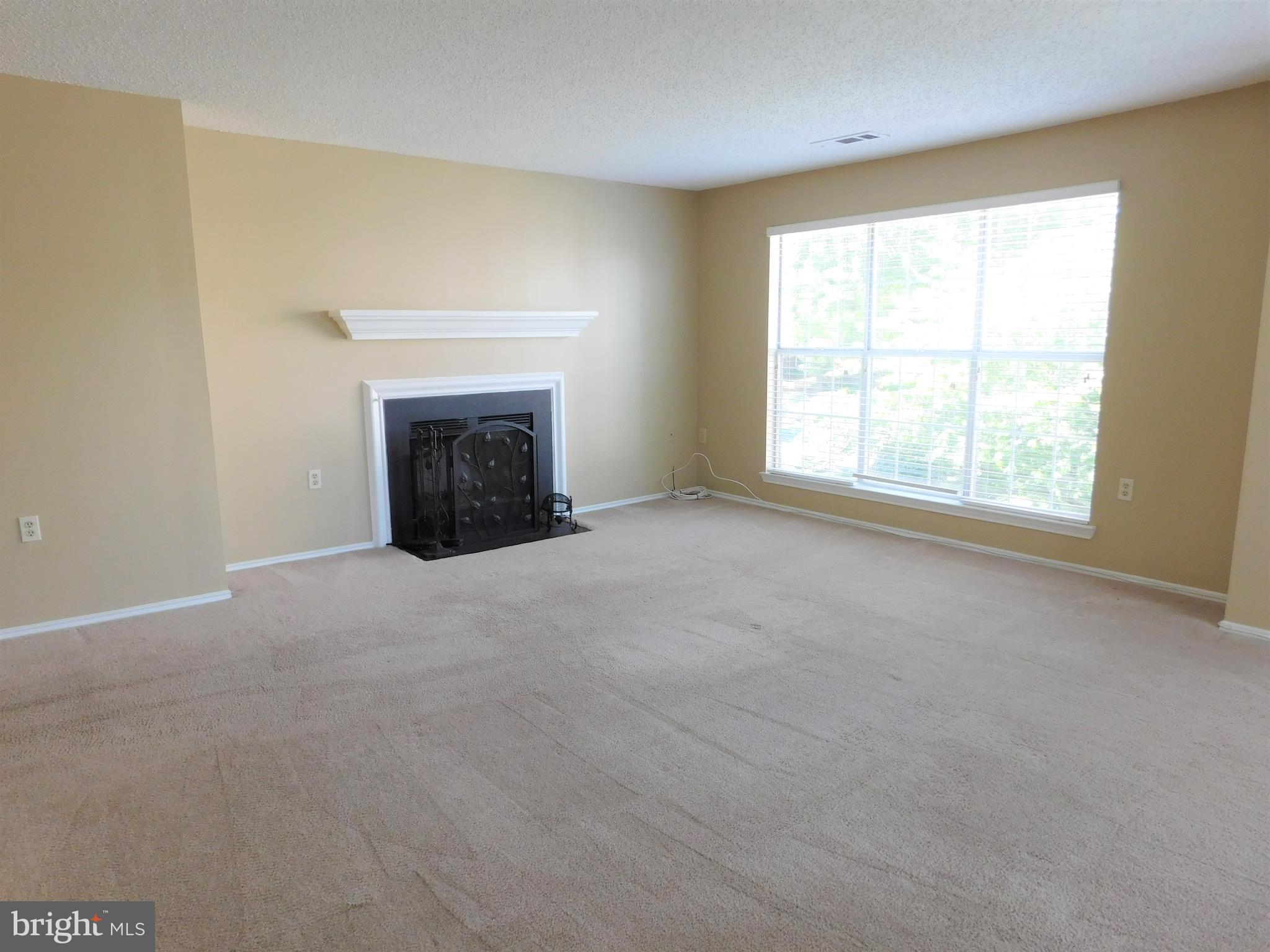 WESTMAREN - Residential Lease