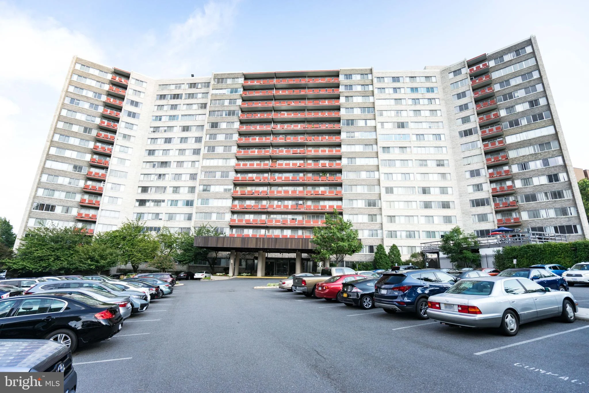 5340 Holmes Run Parkway Unit 416, Alexandria, VA 22304