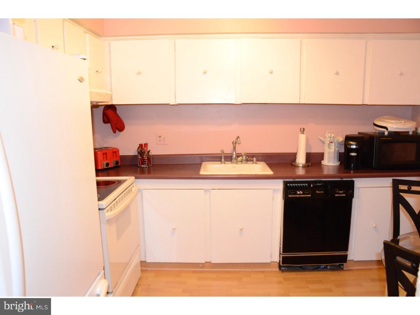 GYPSY LANE CONDOS - Residential