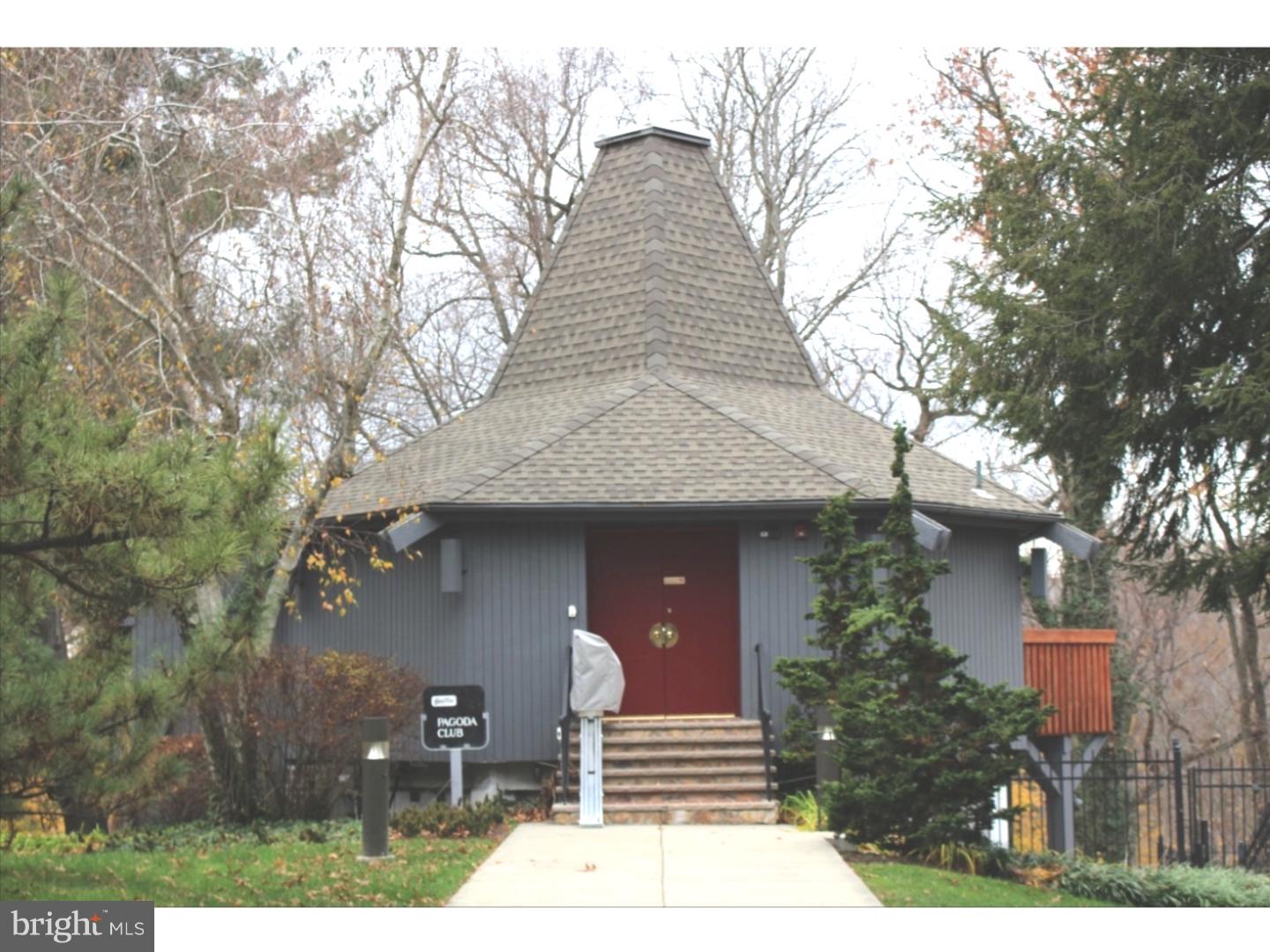 GYPSY LANE CONDOS - Residential