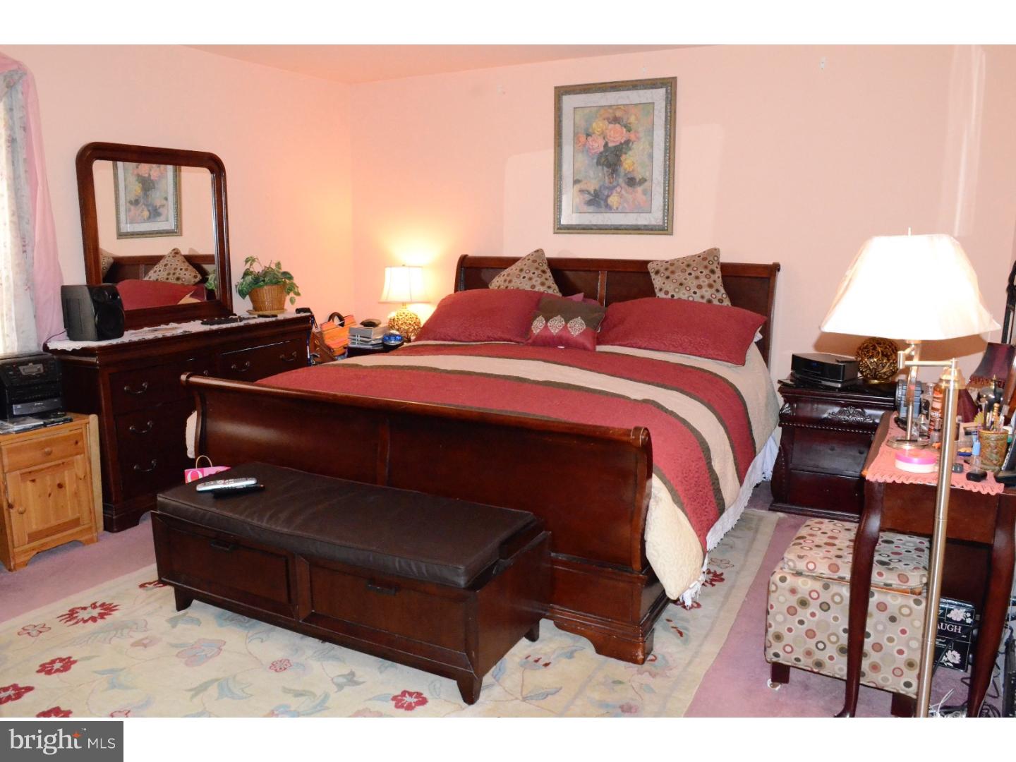 GYPSY LANE CONDOS - Residential
