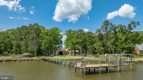7814 O NEIL GLOUCESTER VA 23061