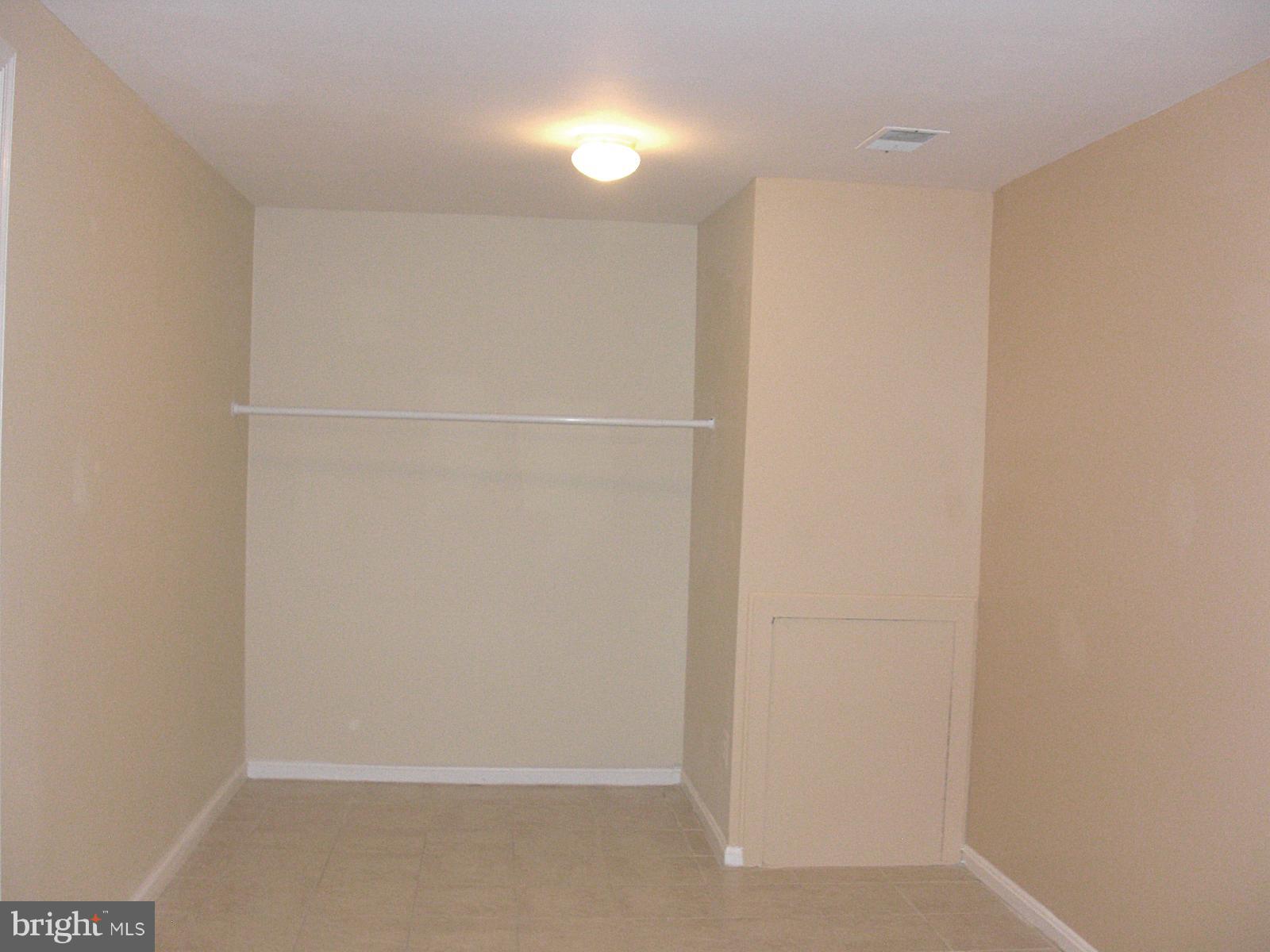 MONTGOMERY MEADOWS - Residential