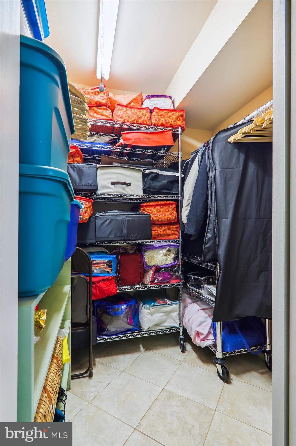 LAYTONSVILLE - Residential