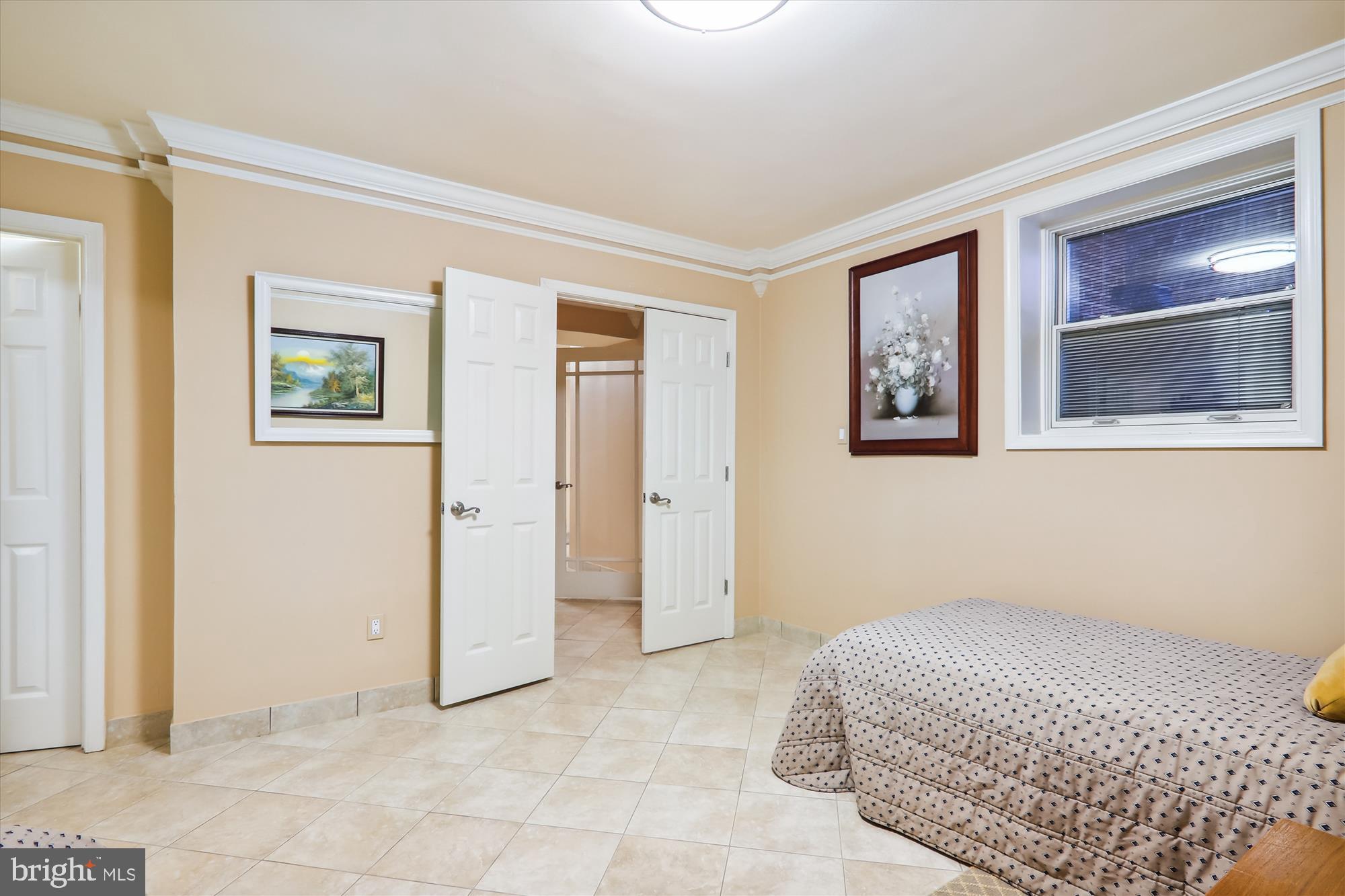 LAYTONSVILLE - Residential