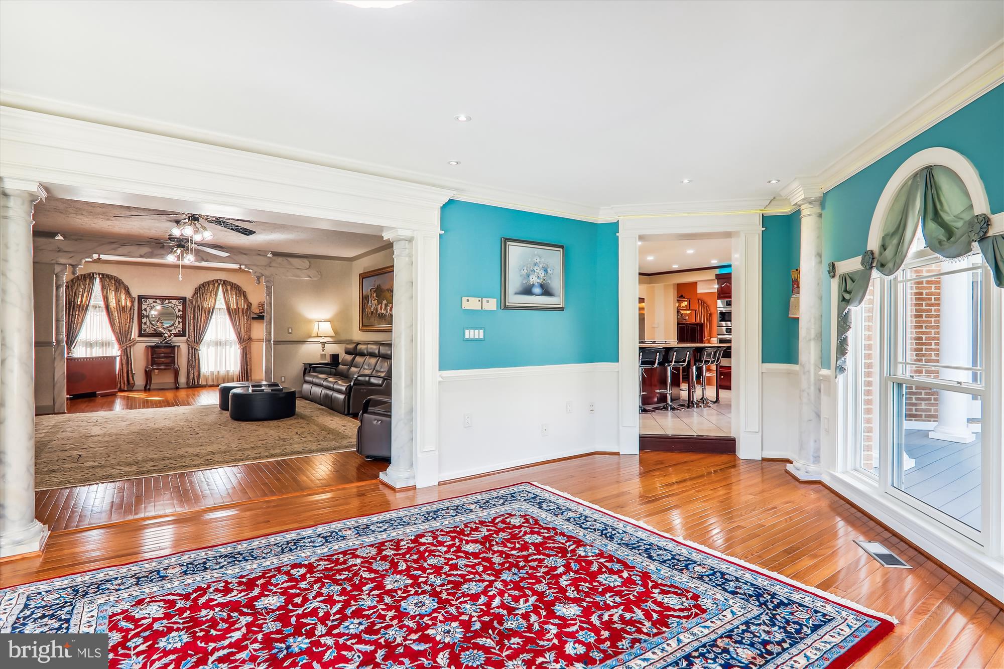 LAYTONSVILLE - Residential